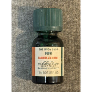 The Body Shop Boost Mandarin & Bergamot Uplifting Oil Burner Blend 0.3oz/10ml